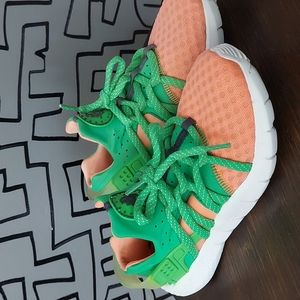 Nike Air Hurache, size 8